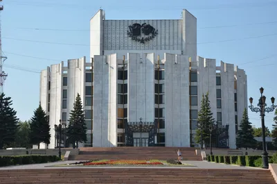 Актриса театра Вахтангова получила травму во время спектакля в Барнауле |  ПРОИСШЕСТВИЯ | АиФ Барнаул