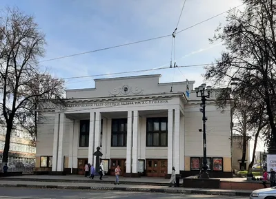 Самарскому театру оперы и балета присвоили имя Шостаковича к юбилею первого  исполнения 7 симфонии