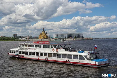 File:Moskva-143 on Moskva-Volga Channel 18-jul-2012 01.JPG - Wikimedia  Commons