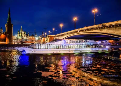 Аренда теплохода Рэдиссон в Москве, цены и условия заказа