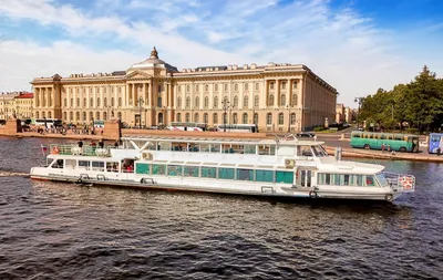 Теплоход «Пальмира» в Санкт-Петербурге: стоимость прогулки, фото, описание