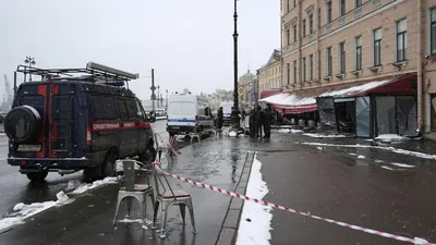 Задержана и дает показания террористка, подозреваемая во взрыве в кафе Санкт -Петербурга. Что известно о теракте - Российская газета