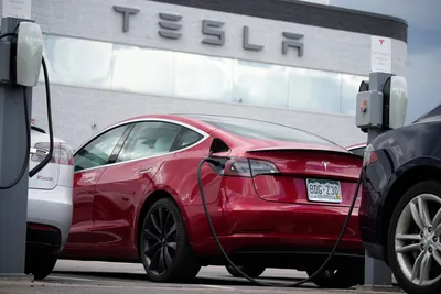 Tesla Model 3 vs. Tesla Model S: Head to Head | U.S. News