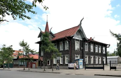 File:Томск, ул. Бакунина и пл. Ленина.jpg - Wikimedia Commons