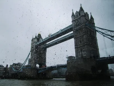 London Tower Bridge Через Темзу — стоковые фотографии и другие картинки  Тауэрский мост - Тауэрский мост, Лондон - Англия, Дизайн - iStock