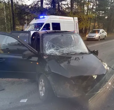 Машину искорежило о столб». В жутком ДТП в Перми погибли двое мужчин и одна  женщина - KP.RU