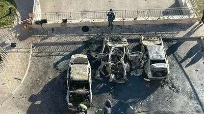 В Волгограде столкнулись сразу пять иномарок: фото