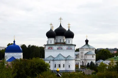 Успенский Трифонов монастырь, Вятка (Киров) (Вятка (Киров), город),  фотография. общий вид в ландшафте