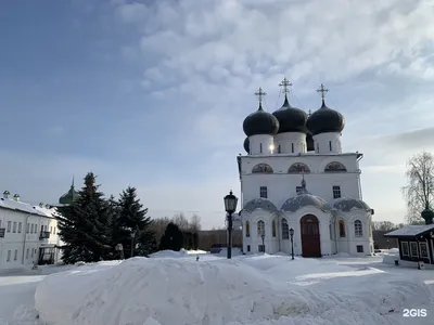 Вятка (Киров). Успенский Трифонов монастырь. - Русский контур