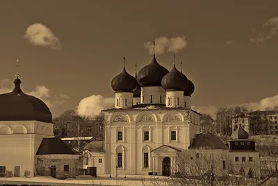 Успенский собор Трифонова монастыря - самое старое здание в городе Кирове -  Михаил Соколов