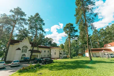 Царские палаты — парк-отель с банкетным залом в Кемерово