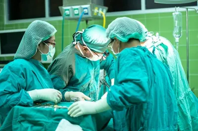 Нейрохирург ЦДХ Оренбурга прокомментировал информацию о парне с травмой шеи  | Здравоохранение | ЗДОРОВЬЕ | АиФ Оренбург