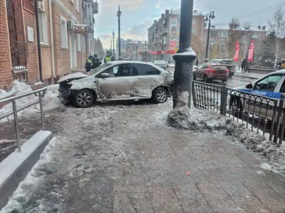 Исторический центр Омска 4 месяца заливают нечистотами #Омск #Общество  #Сегодня