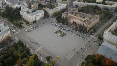 На пересечении двух улиц в центре Воронежа изменят схему движения