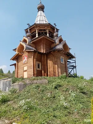 Фото: при новокузнецком храме, где изгоняют бесов, достраивают колокольню •  Новокузнецк.ru