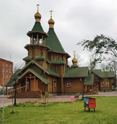 Московская область Подольский район Дубровицы Церковь Иконы Божией Матери  Знамение Фотография