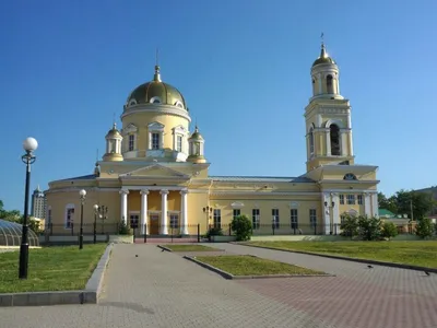 Храмы Екатеринбурга: история и современность -