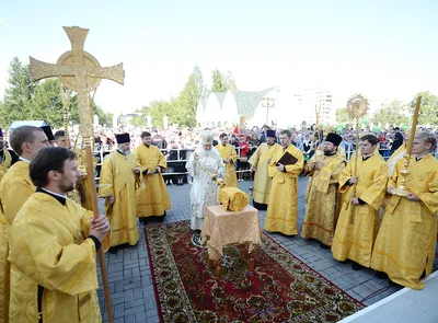 Вести Новосибирск - Храмы Новосибирской епархии закрыли на COVID-карантин.  Соответствующая публикация появилась на официальном сайте Новосибирской  митрополии Русской православной церкви днём во вторник, 14 апреля. В  сообщении говорится о том, что по