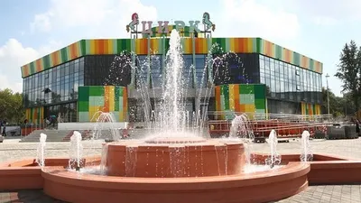 В Омск привезли 12-метровую фигуру Юрия Никулина | Культура/Афиша | Омск -информ
