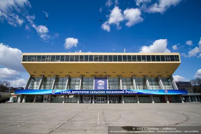 File:Central Concert Hall in Volgograd. Pipe organ 001.jpg - Wikimedia  Commons