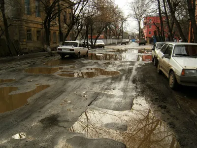 Весна в Туле. Фотки в каких условиях живут Туляки.