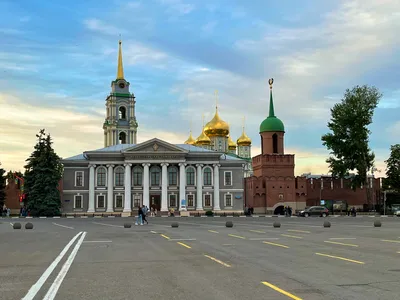 На стенах тульского Кремля появились буквы Z и V - Тульские новости.  Новости Тулы и Тульской области, сегодня и сейчас