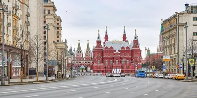 Тверскую улицу в Москве впервые перекроют на 10 дней из-за Нового года — РБК