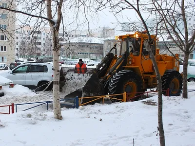 Уборка территории от снега в Москве - Цены на услуги