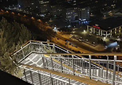 В Красноярске возле Удачного открыли лестницу, построенную за 11,5 млн.  Красноярский рабочий