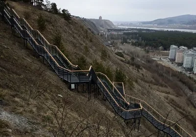 Я бы заделался маленьким колибри, и незаметно бы пропал из виду» . . .  #красноярскийкрай #красноярск #удачный #лестница #красота #субару… |  Instagram