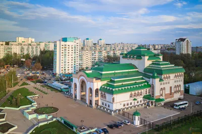 Фото: Монумент Дружбы, памятник, мемориал, Республика Башкортостан, Уфа,  улица Октябрьской Революции — Яндекс Карты