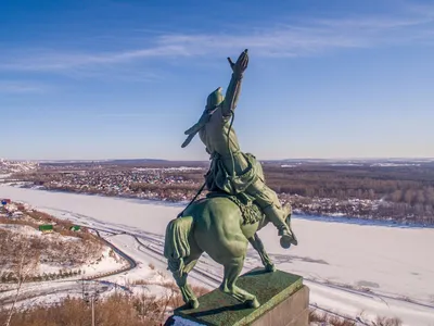 Уфа. Путеводитель по городу, отели, достопримечательности. Советы по выбору  отелей.