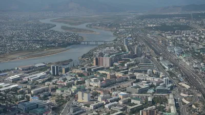 Из-за землетрясения в Улан-Удэ обследуют здания и дома - РИА Новости,  14.10.2022