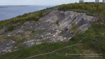 В Арском обнаружен оползень - YouTube