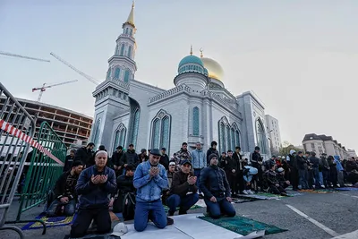 Москвичей предупредили о возможных ограничениях в метро в Ураза-байрам //  Новости НТВ