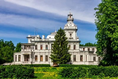 Лучшие усадьбы Москвы: самые красивые дворцы, музеи и парки столицы,  которые стоит посетить - Мослента