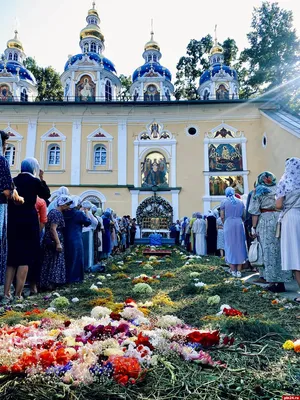 Успение Пресвятой Богородицы : 15 августа, фото, история, описание, приметы