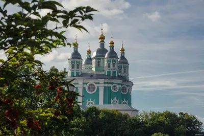 Собор Успения Пресвятой Богородицы Успенский собор города Смоленск -  Достопримечательность