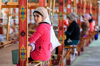 Uzbek Girls Photo