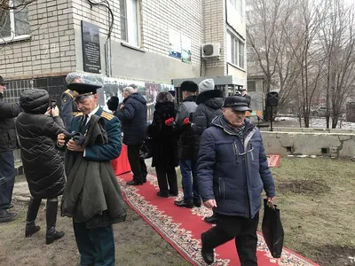 В Волгограде увековечили память полковника железнодорожных войск Александра  Сенченко