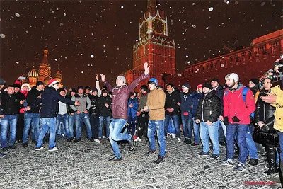 В чем сейчас ходят в москве фото фотографии