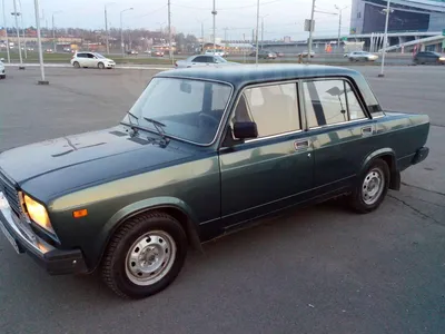 Купить б/у Lada (ВАЗ) 2107 1982-2012 1.6 MT (74 л.с.) бензин механика в  Нижнем Новгороде: чёрный Лада 2107 2011 седан 2011 года на Авто.ру ID  1105327514