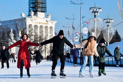 Лыжи, коньки и бег: как активно провести зиму на ВДНХ