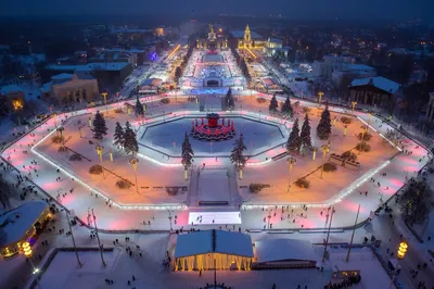 Каток на ВДНХ в Москве признан самым большим в мире // Новости НТВ