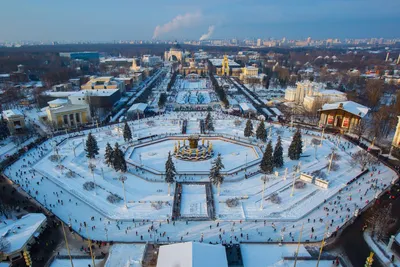 Как устроен самый большой каток Москвы - Москва 2024 | DiscoverMoscow.com