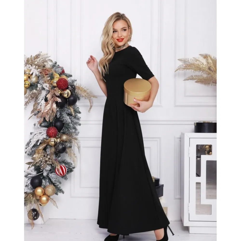 Черное платье на фото в стиле glamour Черное платье на фото в стиле glamour