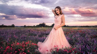 Фотография вечернего платья макси: скачайте и наслаждайтесь красивым изображением