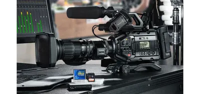 Купить Видеокамера Sony PXW-Z90 по цене 245 500 руб. в интернет магазине  ELECTRO MEDIA