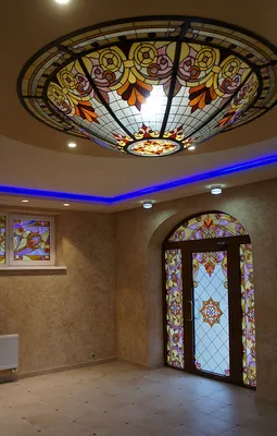 Витраж для двери Фиалки | Stained glass flowers, Stained glass designs,  Stained glass door