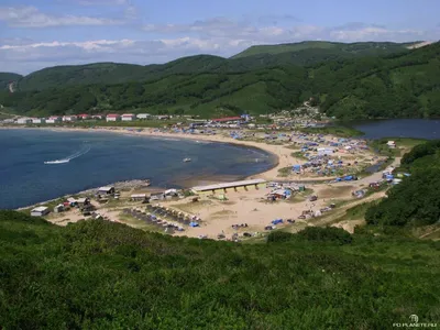 Готовность номер один: в каком состоянии пляжи Владивостока встречают  купальный сезон - PrimaMedia.ru
